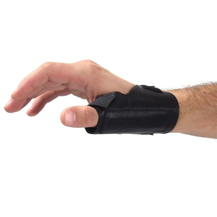 AliMed Low-Profile Thumb Stabilizer