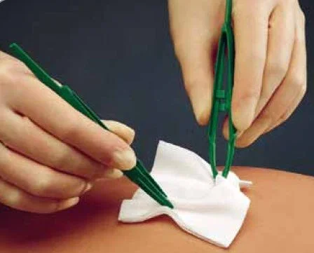 Molnlycke Mesalt Impregnated Dressing 4 X 4 Inch / 2 X 2 Inch Folded Viscose / Polyester Sodium Chloride Sterile – 285580