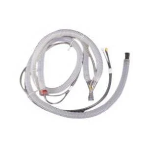 Pediatric Dual Heated Wire Circuit Without Peep